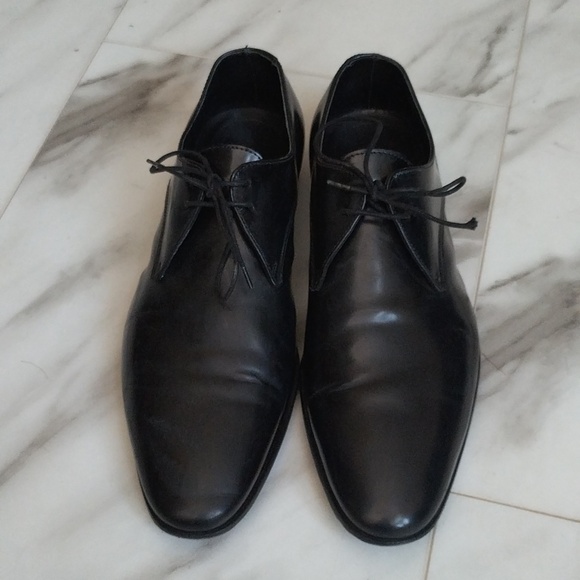 Burberry Patent Leather Shoes - Picture 4 of 6